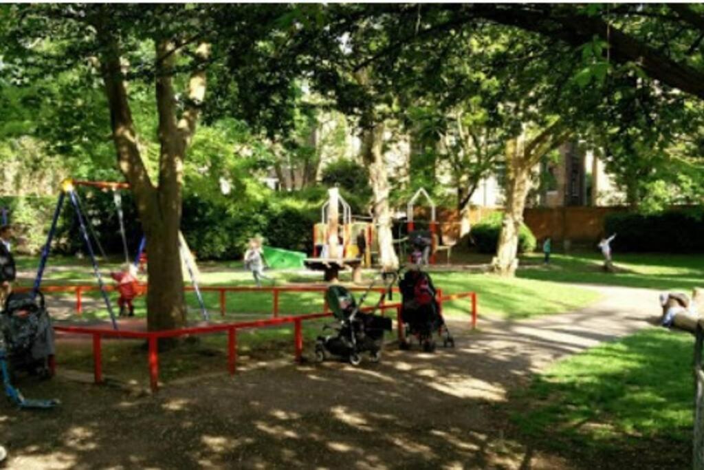 London Double Bedroom Hotel In Tufnell Park With Wifi Exterior foto